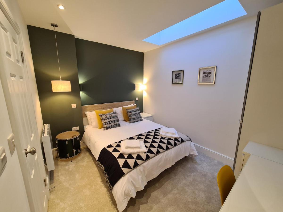 The Taylor Suite - Stunning 2-Ensuite Beds, Cathedral View Roof Garden Truro Exteriér fotografie