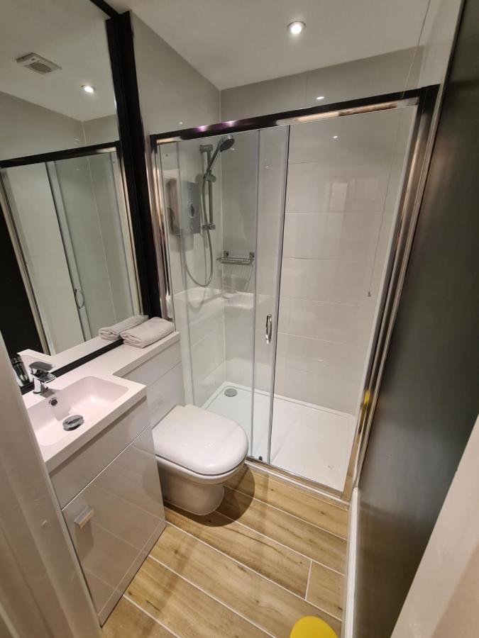 The Taylor Suite - Stunning 2-Ensuite Beds, Cathedral View Roof Garden Truro Exteriér fotografie